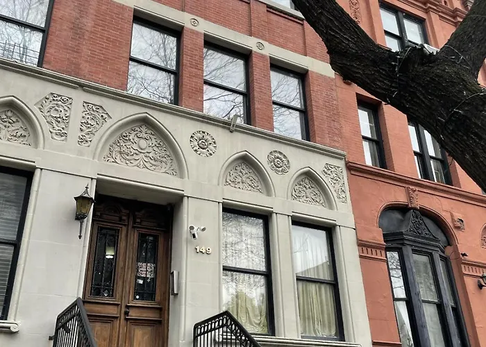 Nyc Townhouse Apartment New York