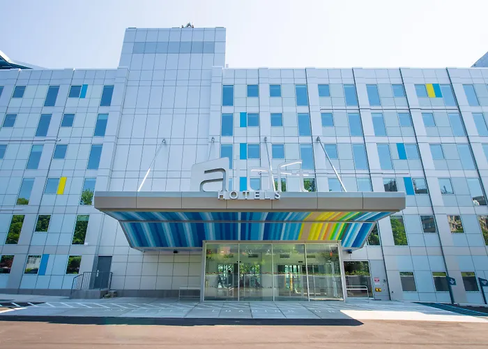 Aloft New York Laguardia Airport Hotel