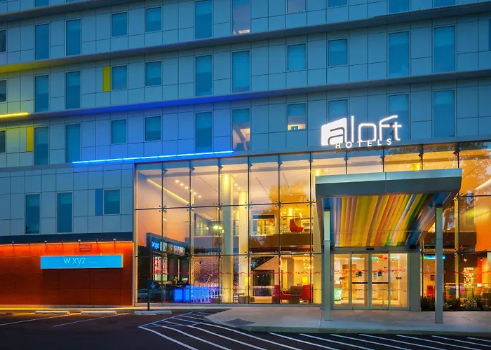 Aloft New York Laguardia Airport Hotel